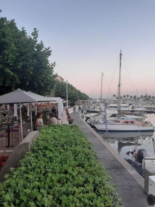Jolie 2P Au Centre De Golfe-Juan A 2Mn Des Plages Vallauris Eksteriør bilde